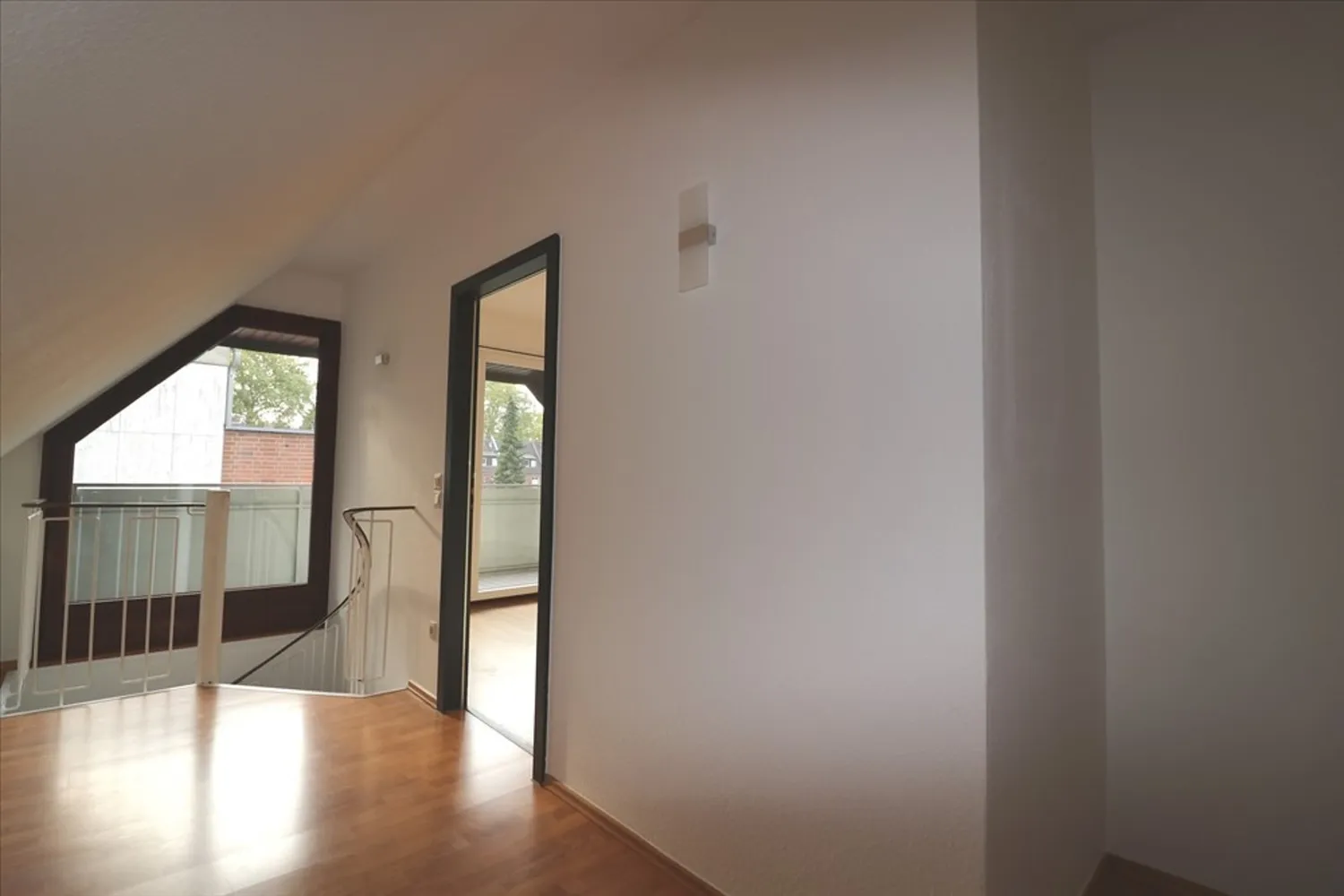 3 Zimmer Wohnung mit 90 m² in Krefeld – Bild 3