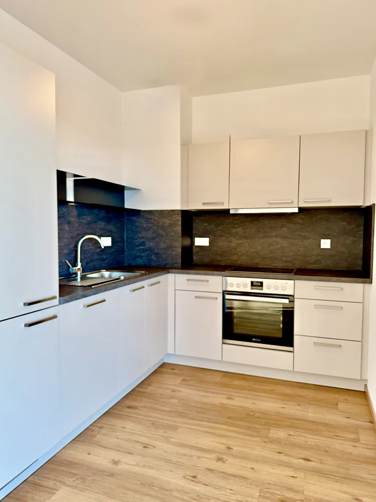 3 Zimmer Wohnung mit 94 m² in Hannover – Bild 2