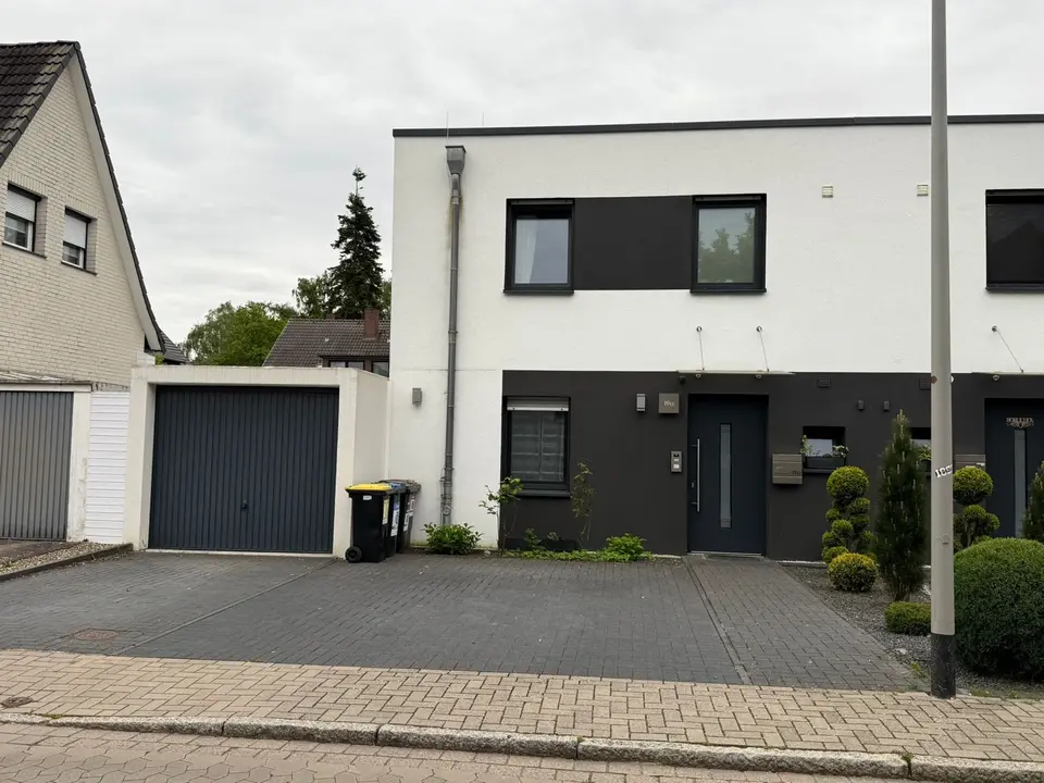 5 Zimmer Haus mit 130 m² in Hannover – Bild 1