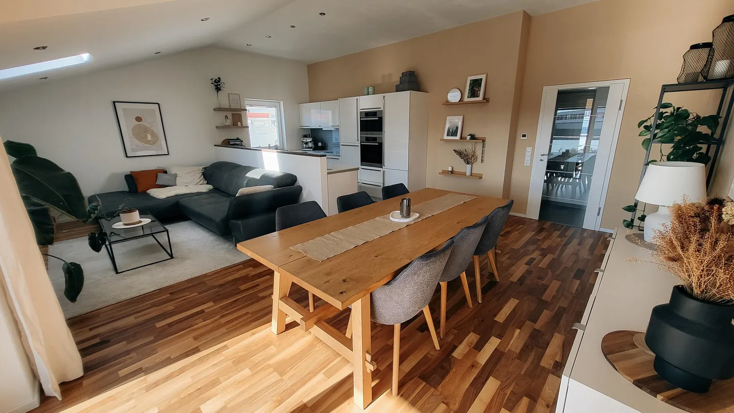 3 Zimmer Wohnung mit 80 m² in Ingolstadt – Bild 2