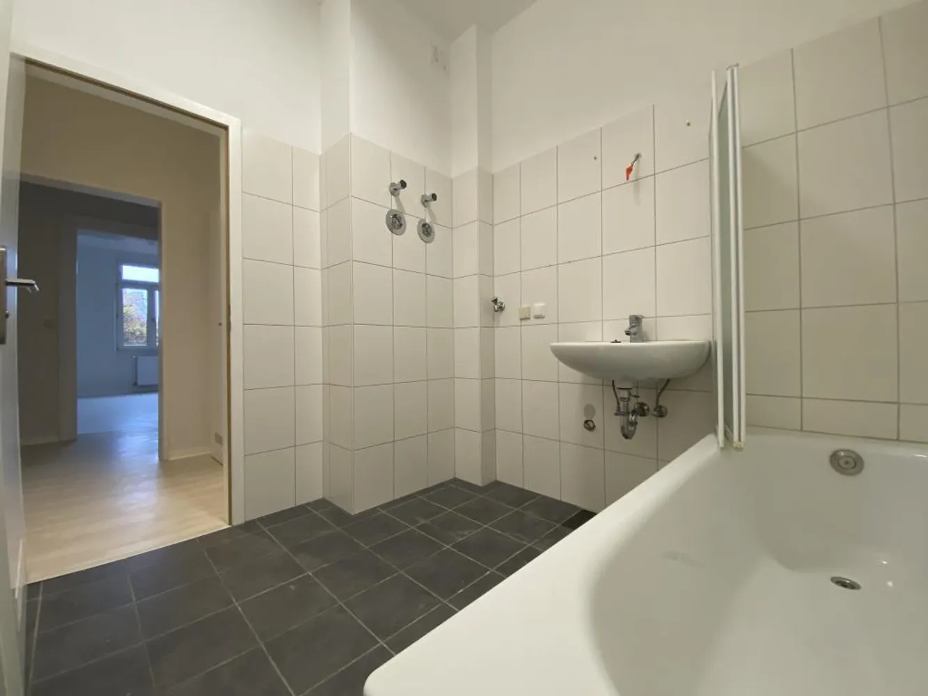 4 Zimmer Wohnung mit 99 m² in Ludwigshafen am Rhein – Bild 7