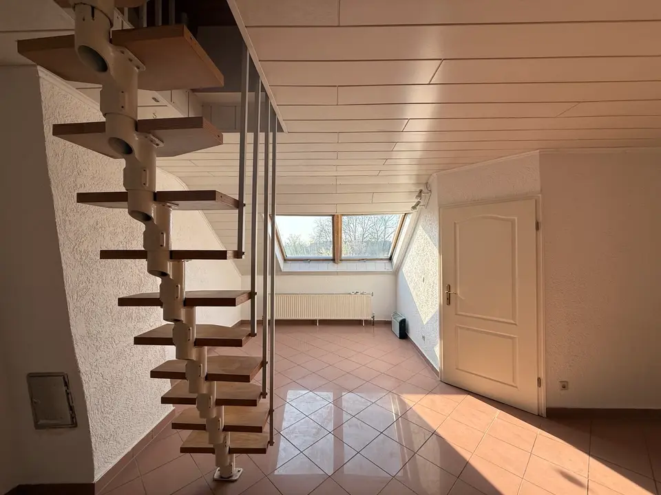 5 Zimmer Wohnung mit 110 m² in Karlsruhe – Bild 6