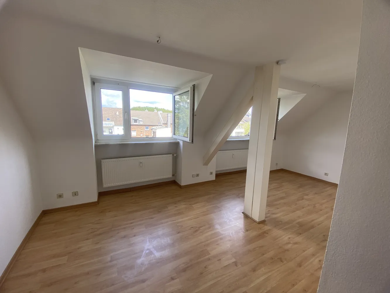 3 Zimmer Wohnung mit 78 m² in Düsseldorf – Bild 3