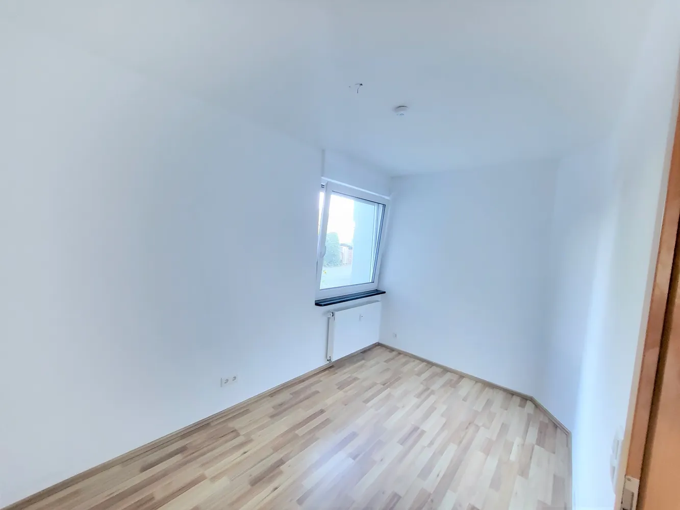 3 Zimmer Wohnung mit 94 m² in Solingen – Bild 3