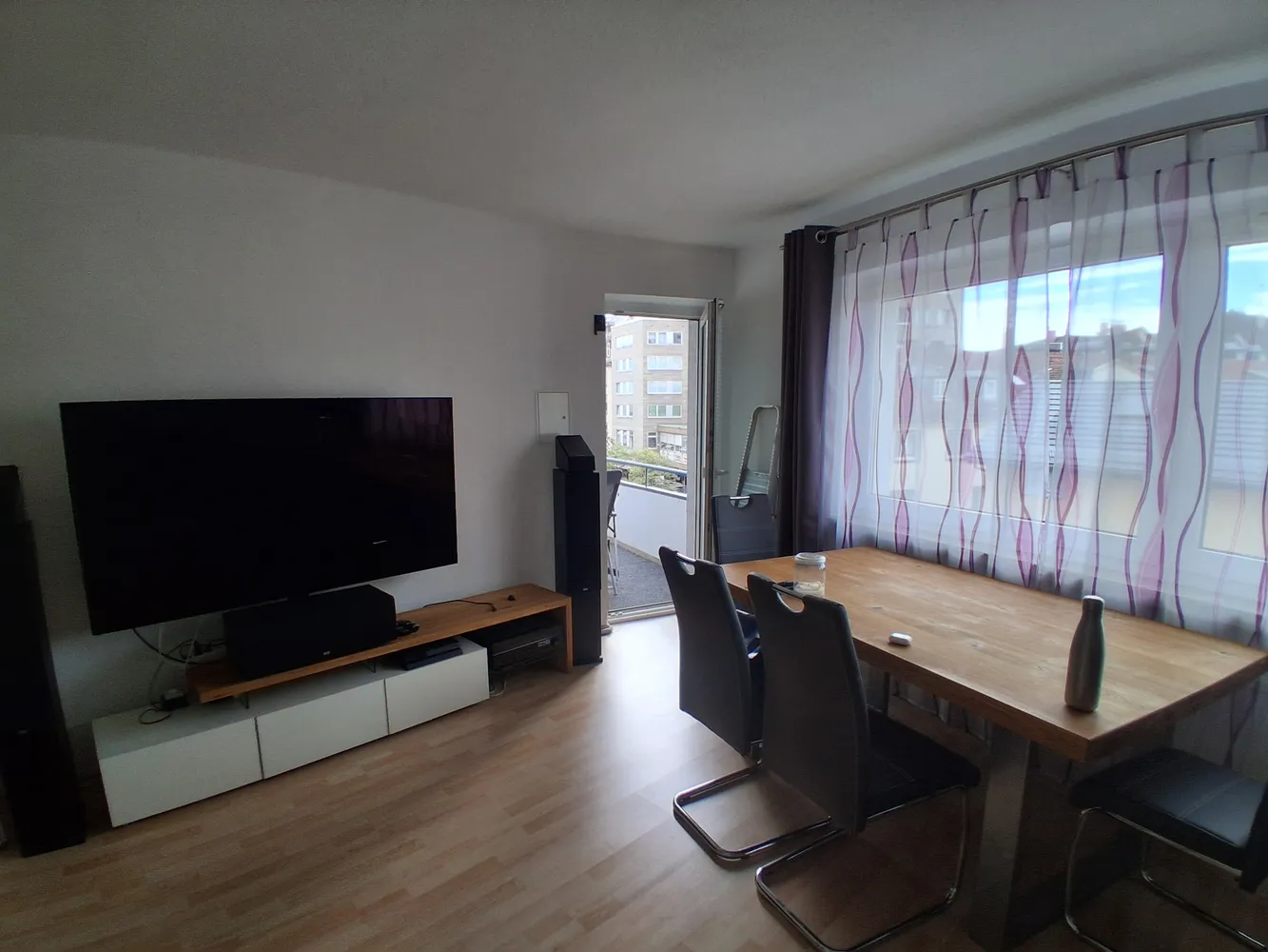 2 Zimmer Wohnung mit 63 m² in Frankfurt am Main – Bild 1