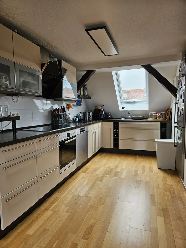 4 Zimmer Wohnung mit 115 m² in Braunschweig – Bild 1