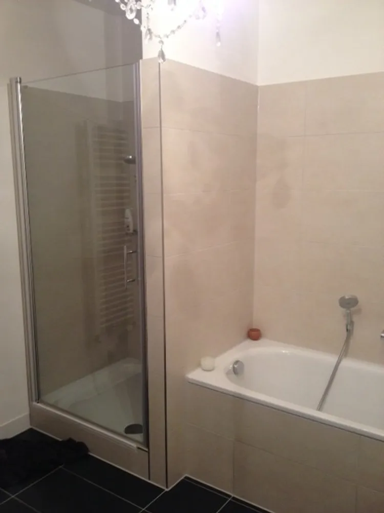 2 Zimmer Wohnung mit 93 m² in Hamburg – Bild 8