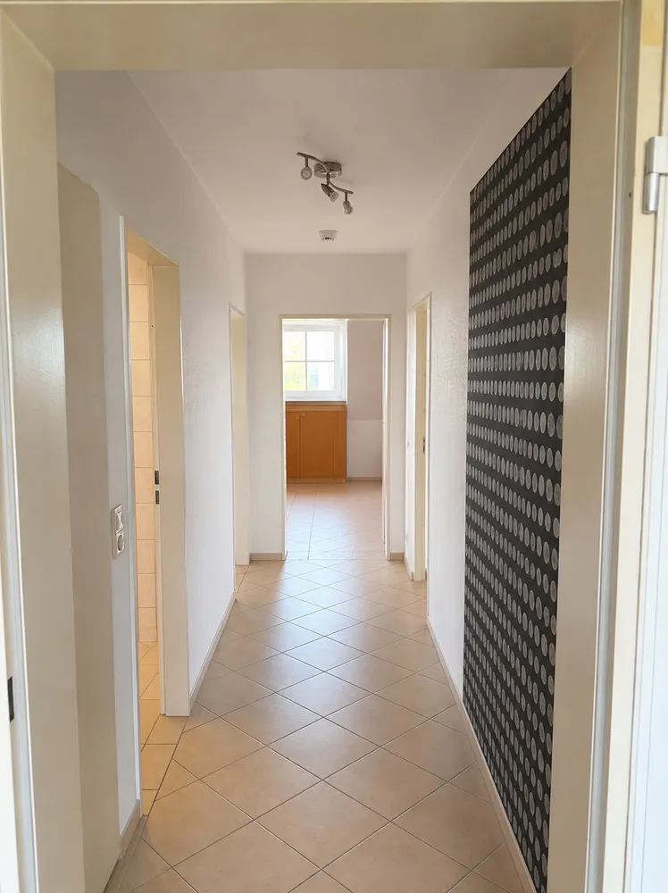 2 Zimmer Wohnung mit 70 m² in Mönchengladbach – Bild 1