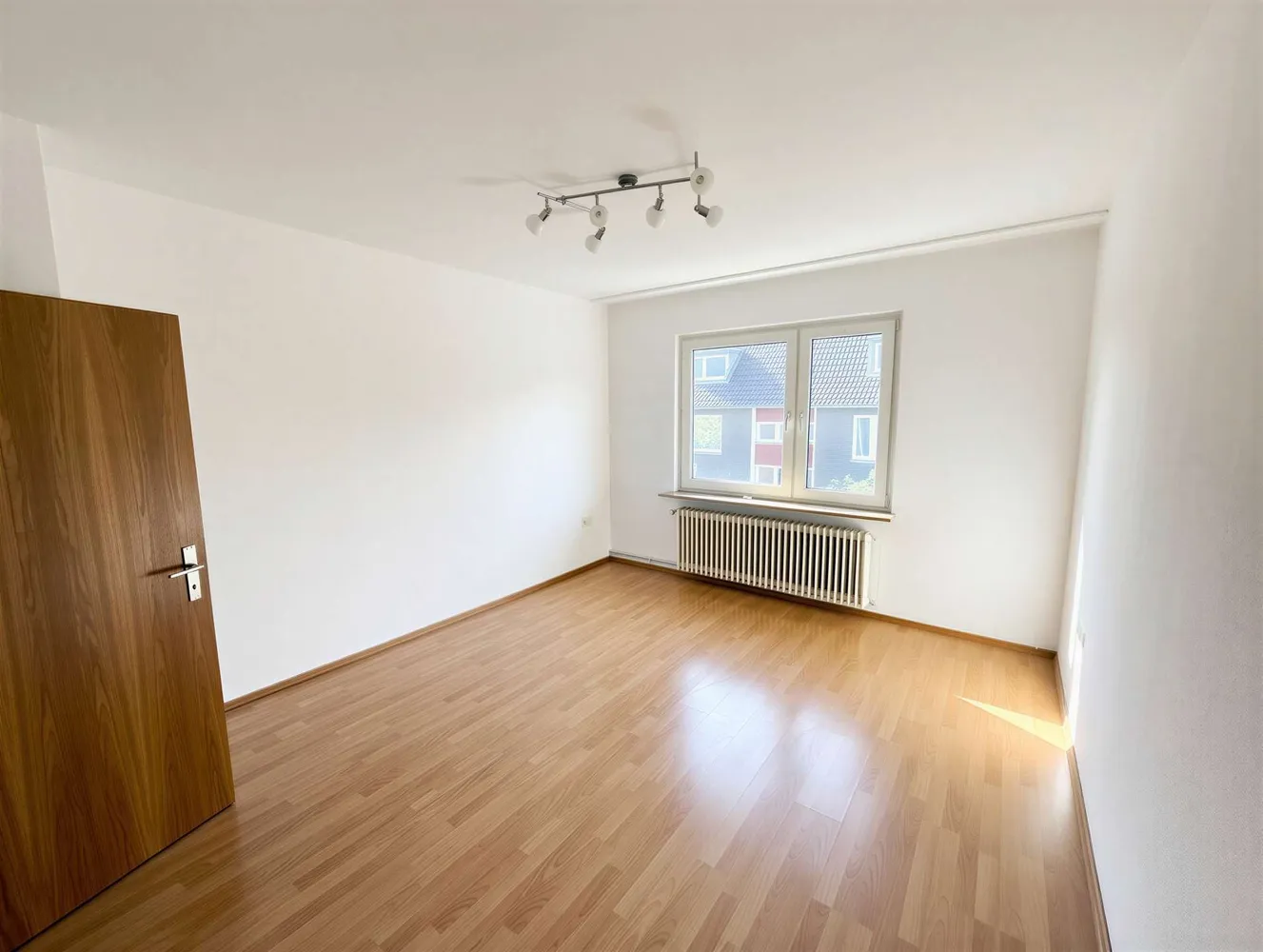 3 Zimmer Wohnung mit 75 m² in Essen – Bild 2