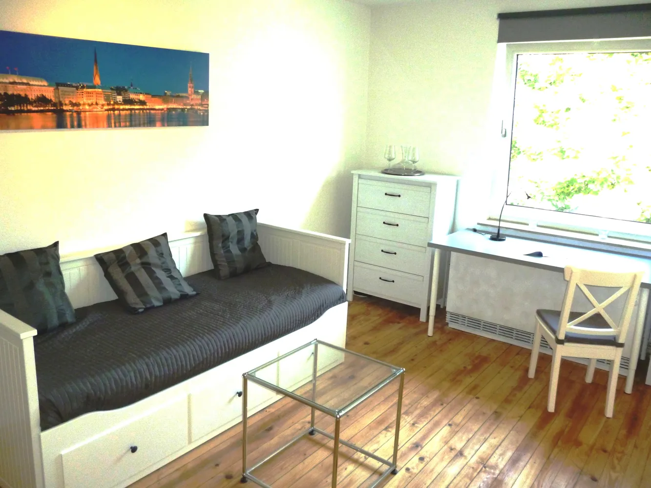 2 room apartment with 40 m² in Hamburg – Photo 1