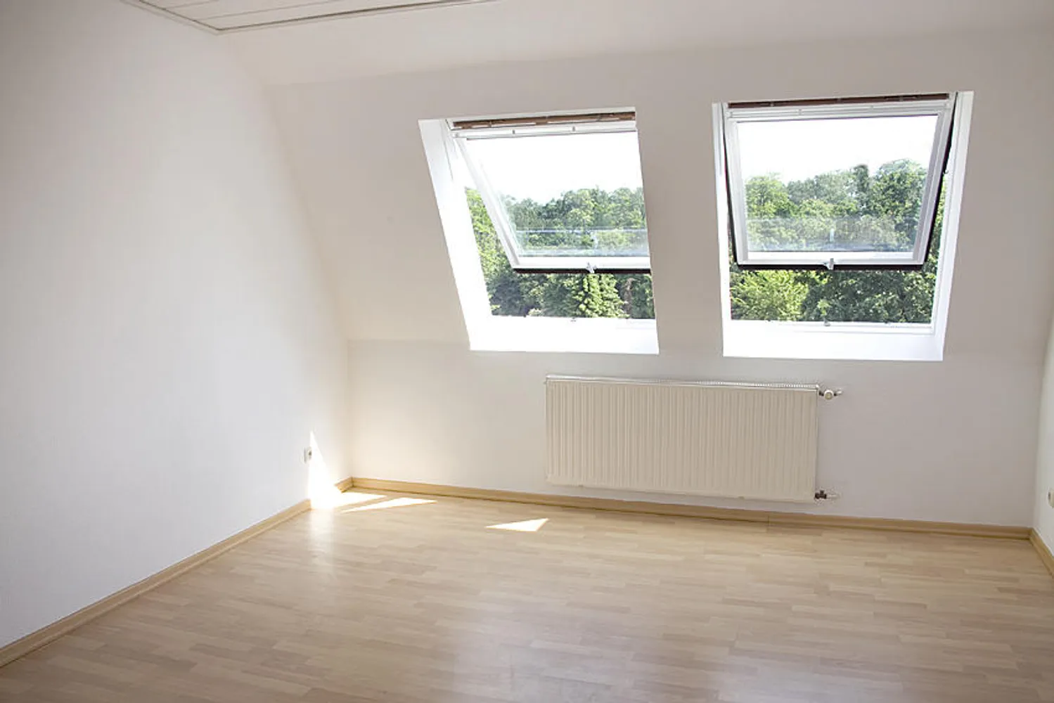 3 Zimmer Wohnung mit 100 m² in Duisburg – Bild 4