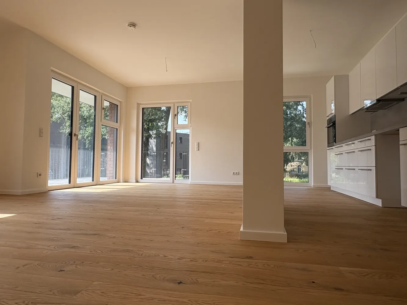 4 Zimmer Wohnung mit 123 m² in Berlin – Bild 1