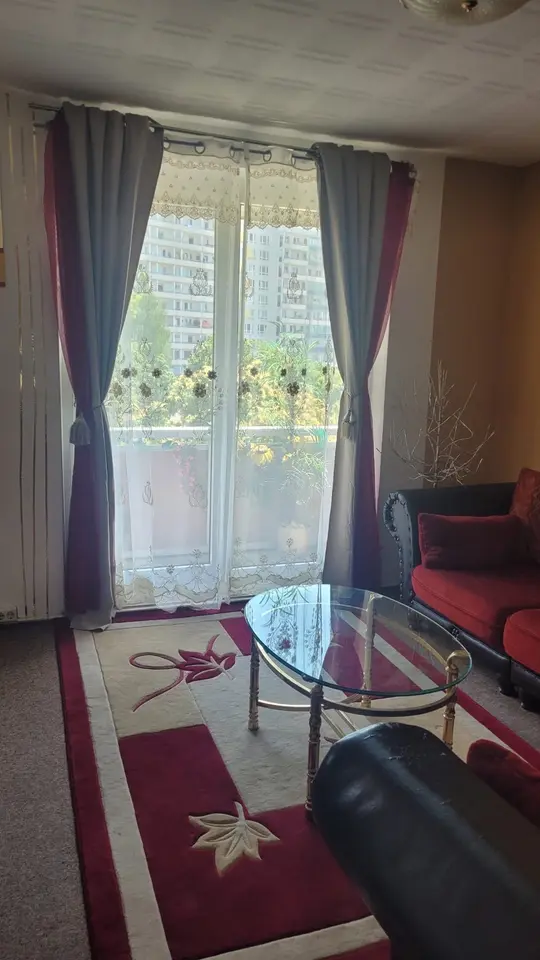 3 Zimmer Wohnung mit 65 m² in Halle (Saale) – Bild 1