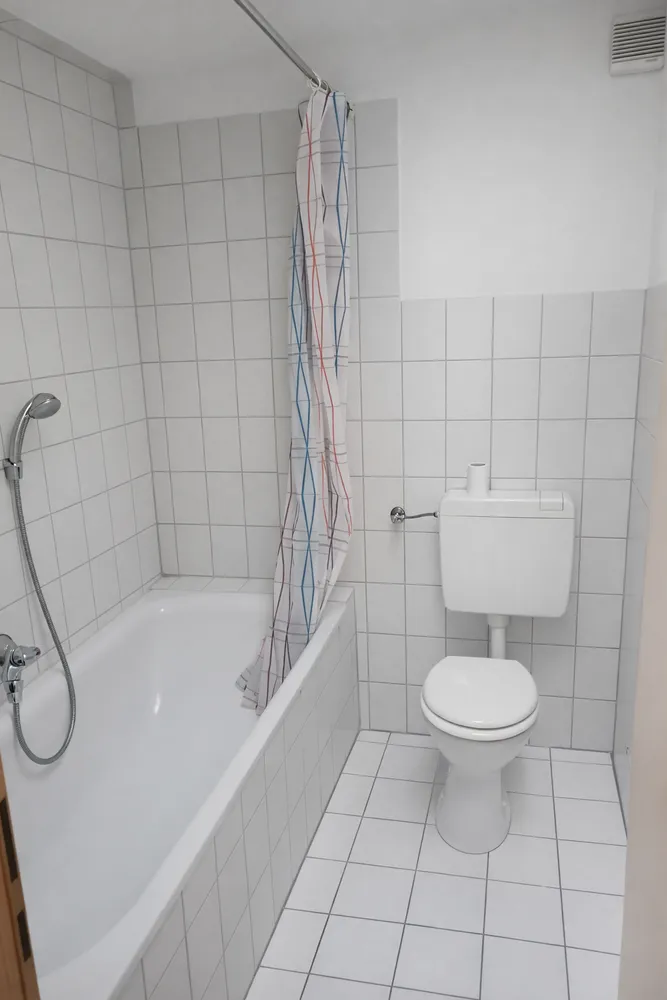 2 Zimmer Wohnung mit 78 m² in Lübeck – Bild 11