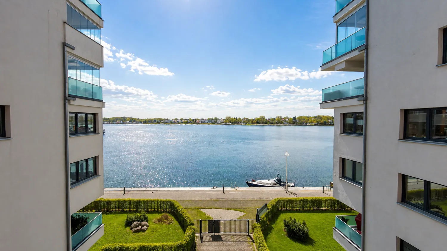 3 Zimmer Wohnung mit 90 m² in Rostock – Bild 2