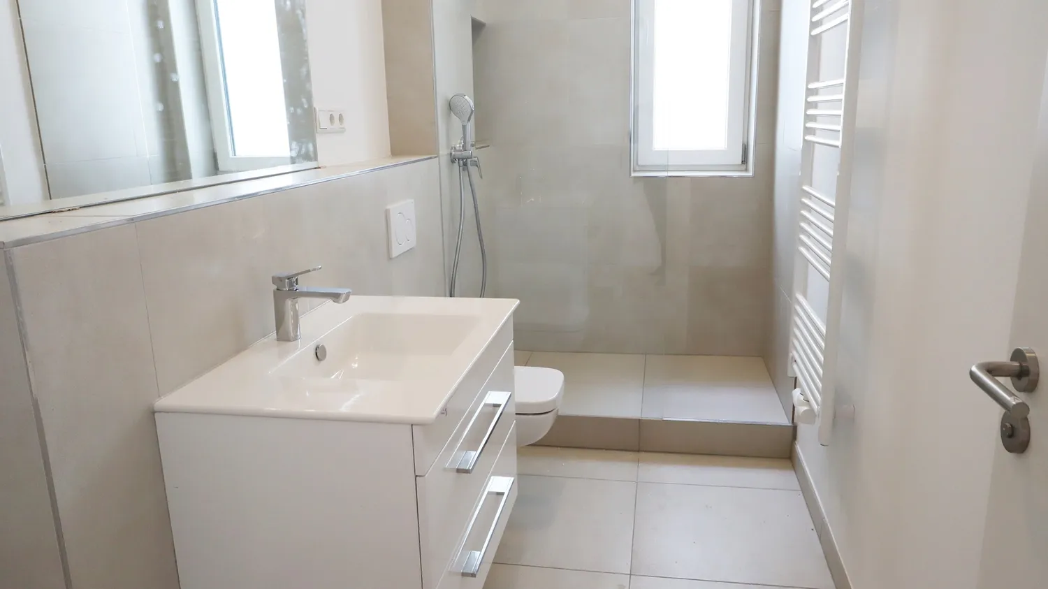 5 Zimmer Wohnung mit 123 m² in Düsseldorf – Bild 9