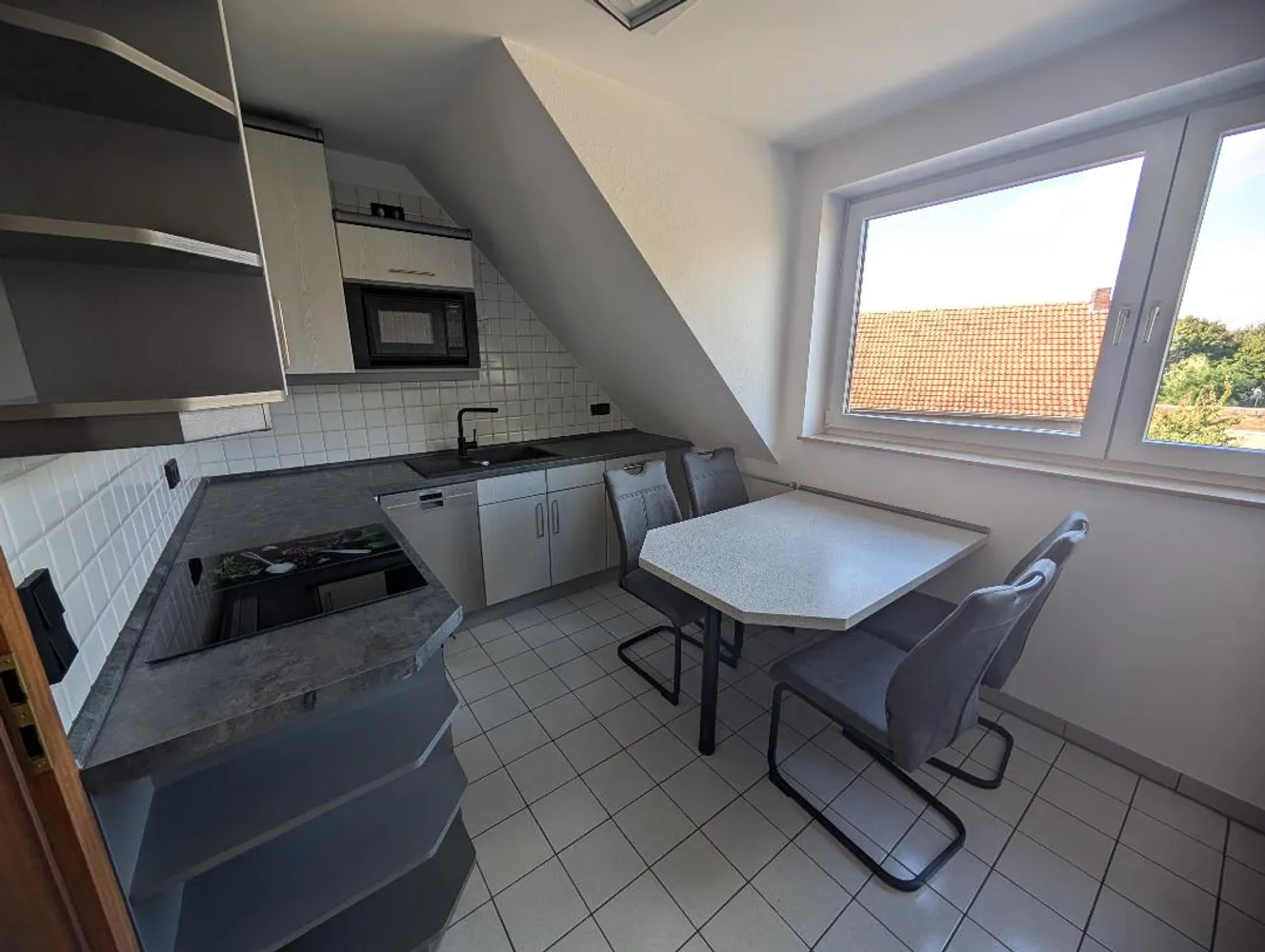2 Zimmer Wohnung mit 82 m² in Essen – Bild 9