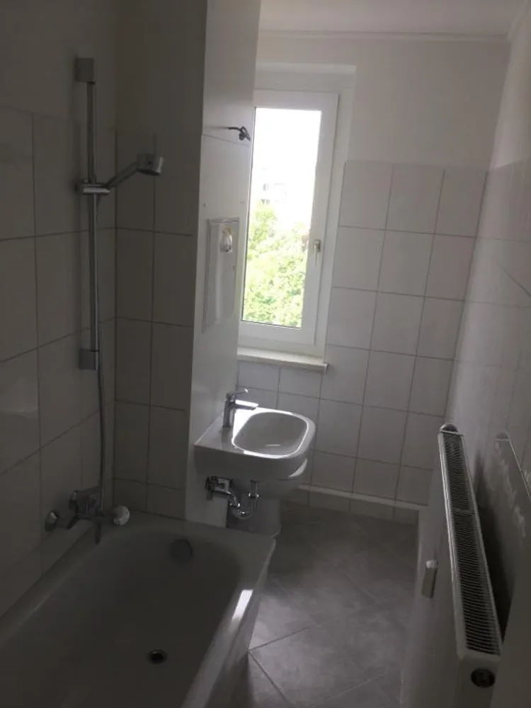 3 Zimmer Wohnung mit 72 m² in Dresden – Bild 4