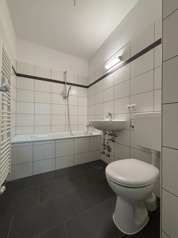 4 Zimmer Wohnung mit 75 m² in Augsburg – Bild 7