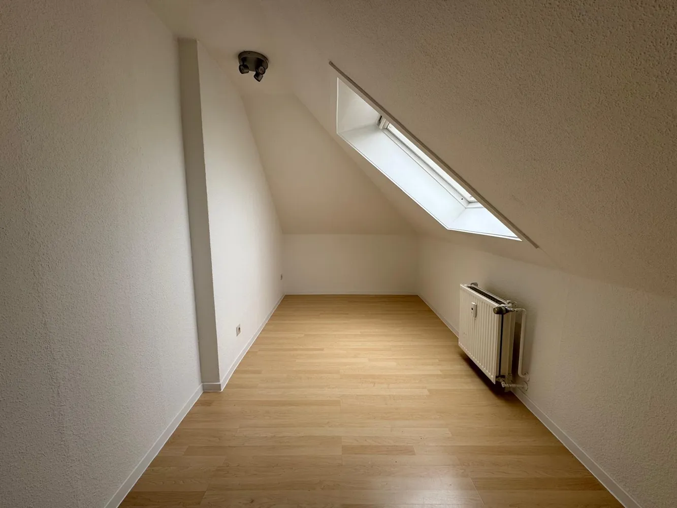 2 Zimmer Wohnung mit 46 m² in Hannover – Bild 2