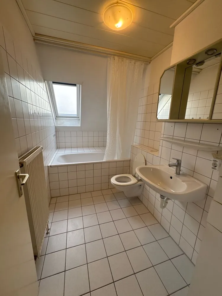 4 Zimmer Wohnung mit 79 m² in Leverkusen – Bild 12