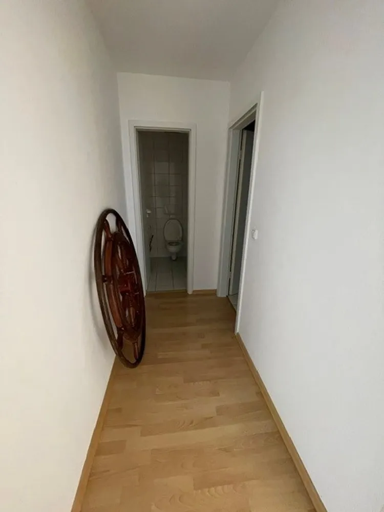 2 Zimmer Wohnung mit 115 m² in Duisburg – Bild 6