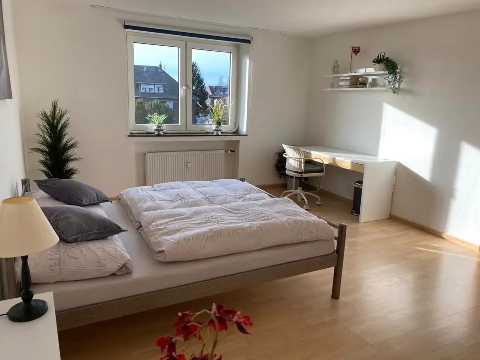 2 Zimmer Wohnung mit 81 m² in Oberhausen – Bild 3
