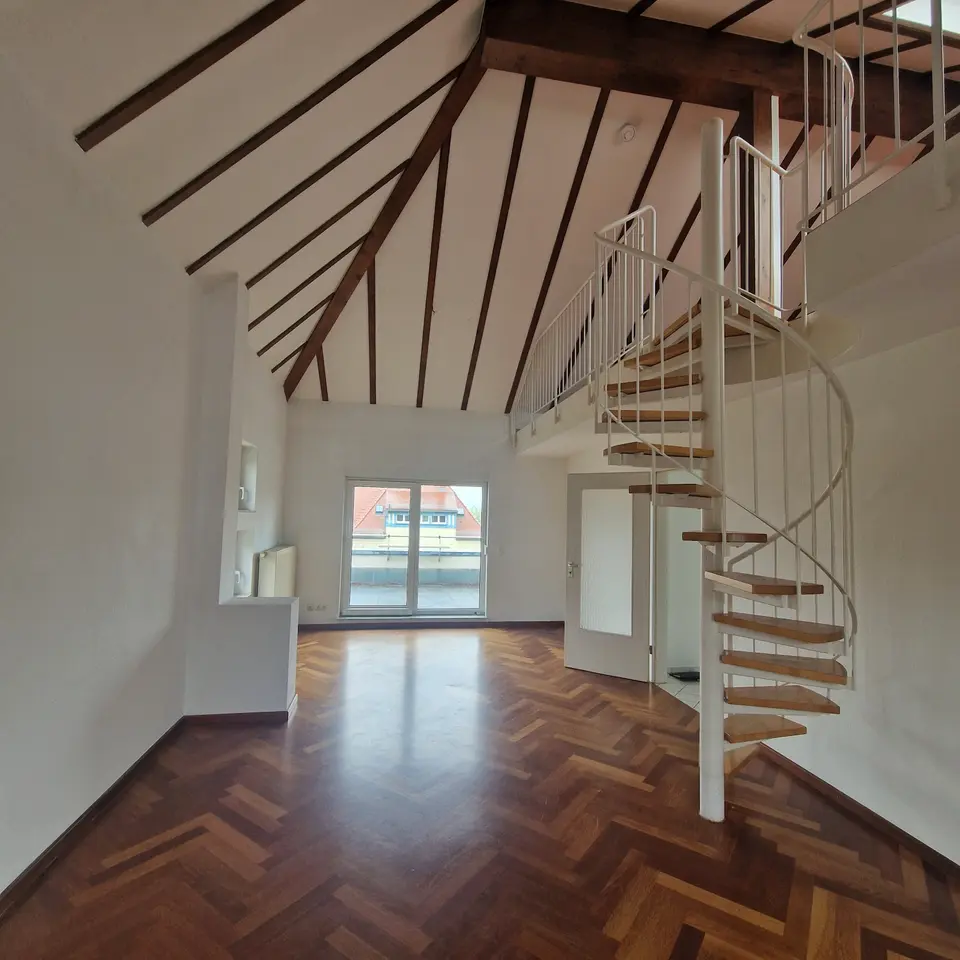 3 Zimmer Wohnung mit 105 m² in Radebeul – Bild 1