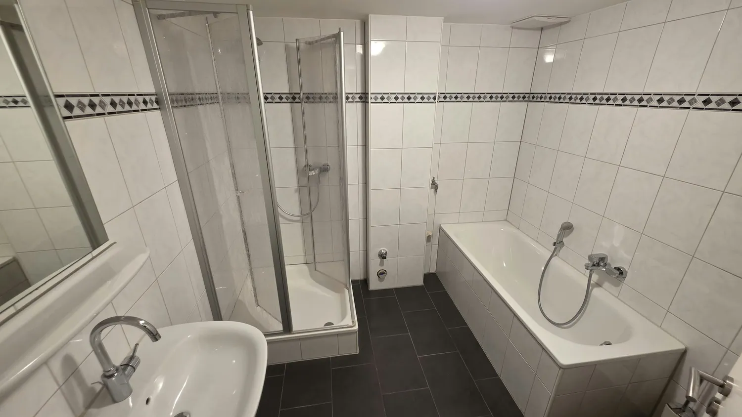 4 Zimmer Wohnung mit 130 m² in Bonn – Bild 6