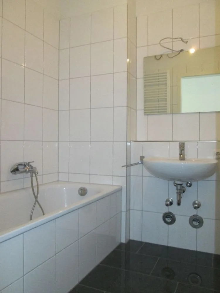 4 Zimmer Wohnung mit 102 m² in Hamburg – Bild 4