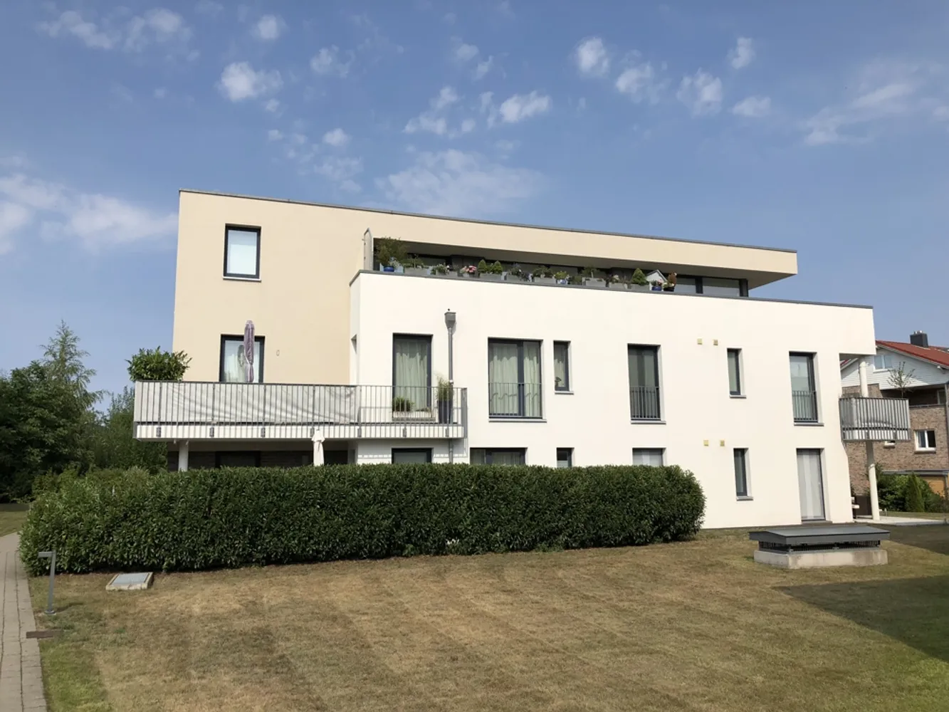 3 Zimmer Wohnung mit 89 m² in Wedel – Bild 1