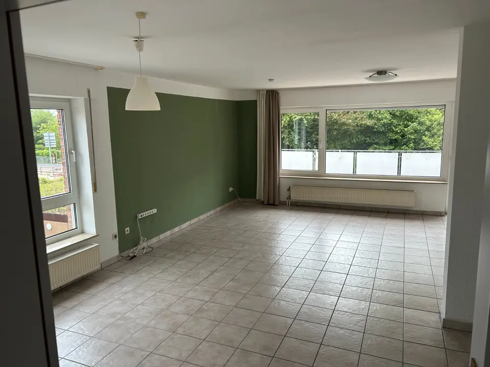 3 Zimmer Wohnung mit 70 m² in Brühl – Bild 2