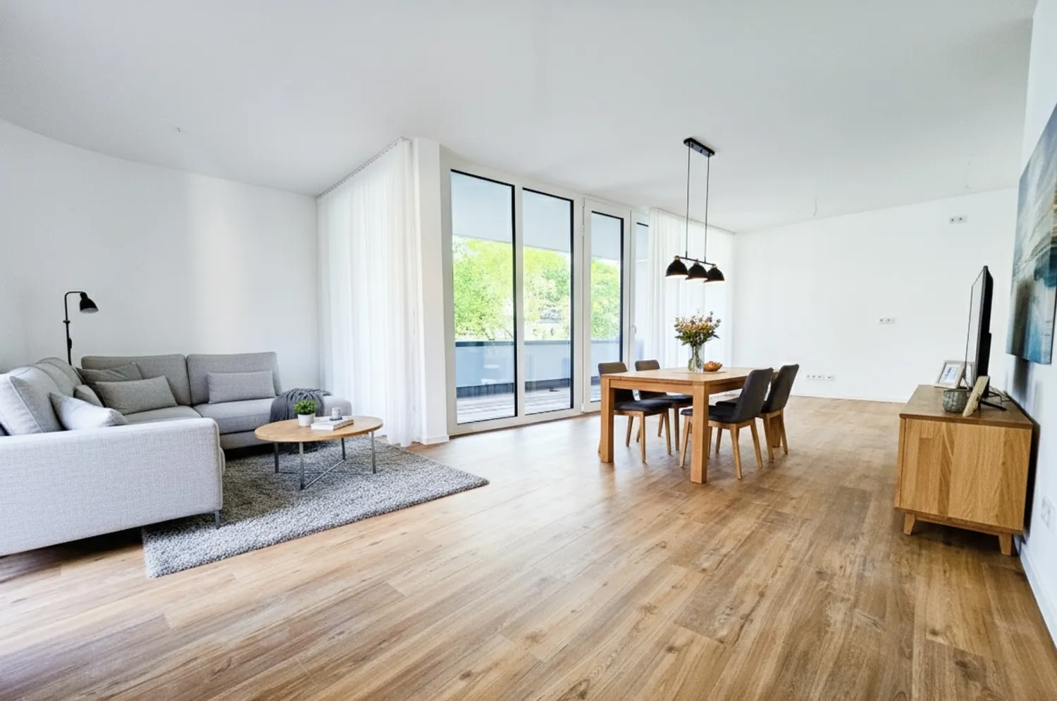 2 Zimmer Wohnung mit 73 m² in Frankfurt am Main – Bild 2