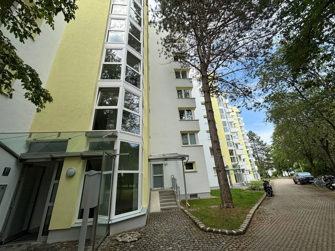 3 Zimmer Wohnung mit 78 m² in München – Bild 1