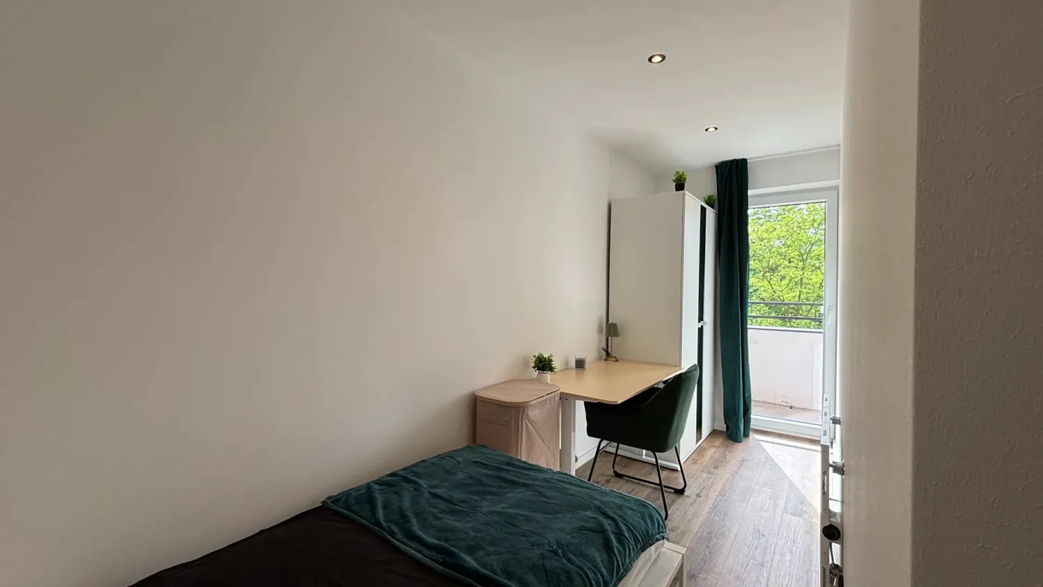 Shared room with 11 m² in Munich – Photo 4