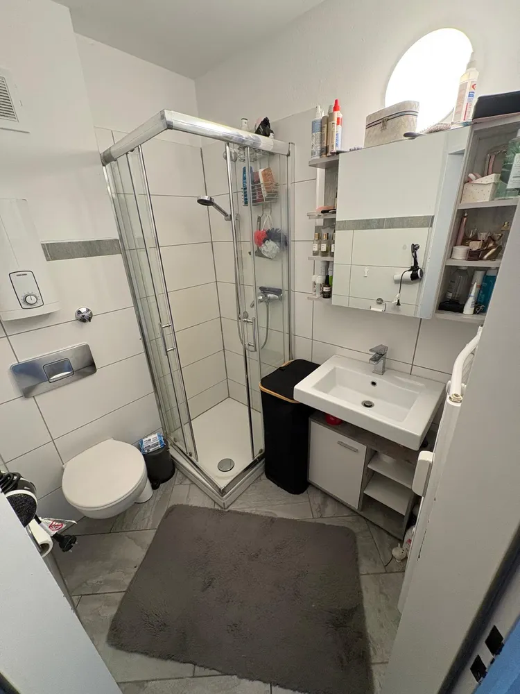 2 Zimmer Wohnung mit 48 m² in Neuss – Bild 4