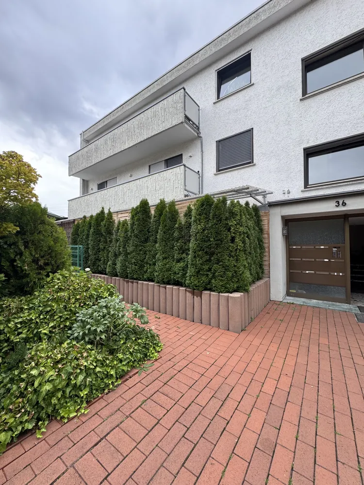 3 Zimmer Wohnung mit 74 m² in Stuttgart – Bild 2