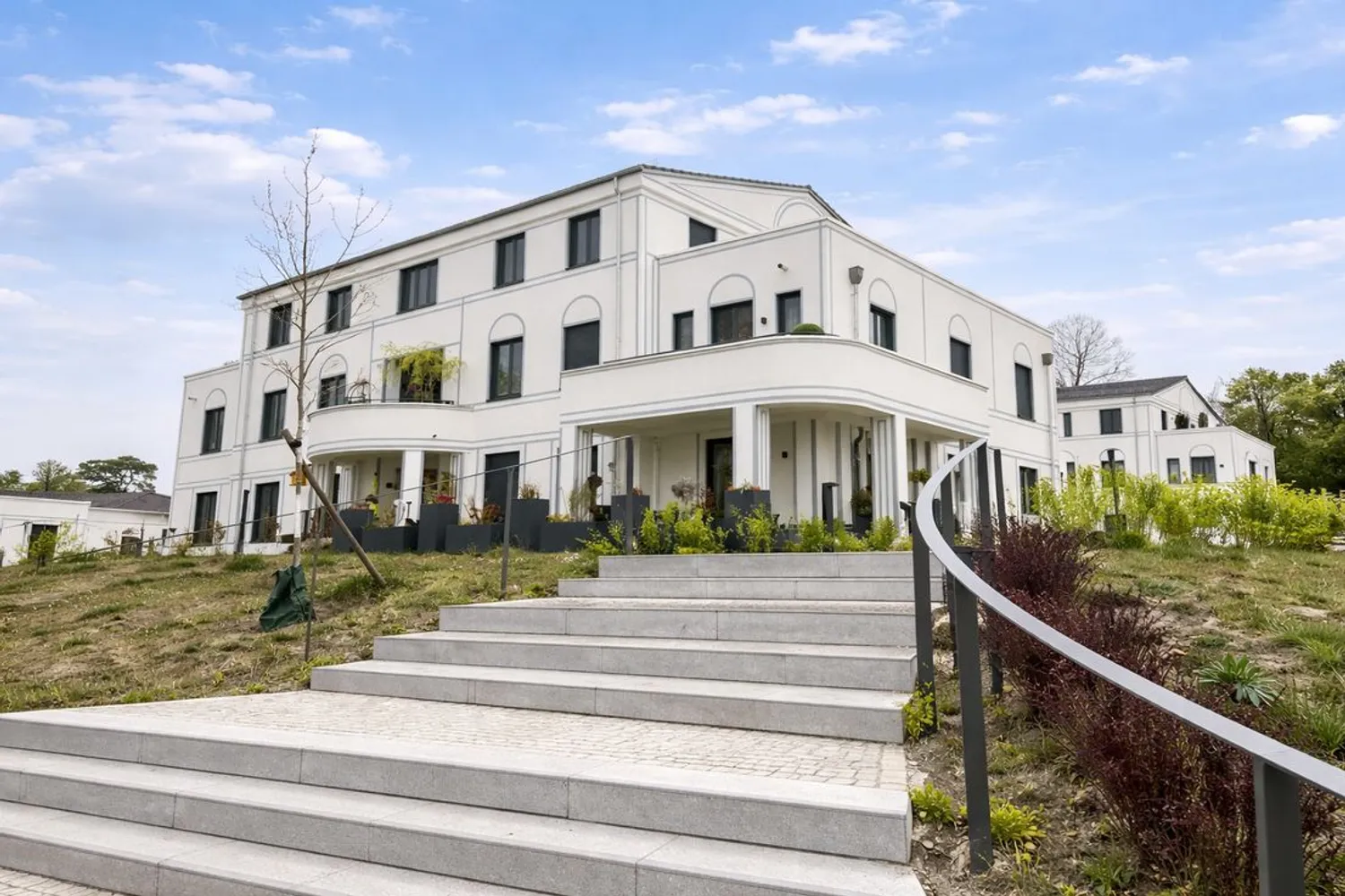 2 Zimmer Wohnung mit 69 m² in Berlin – Bild 1