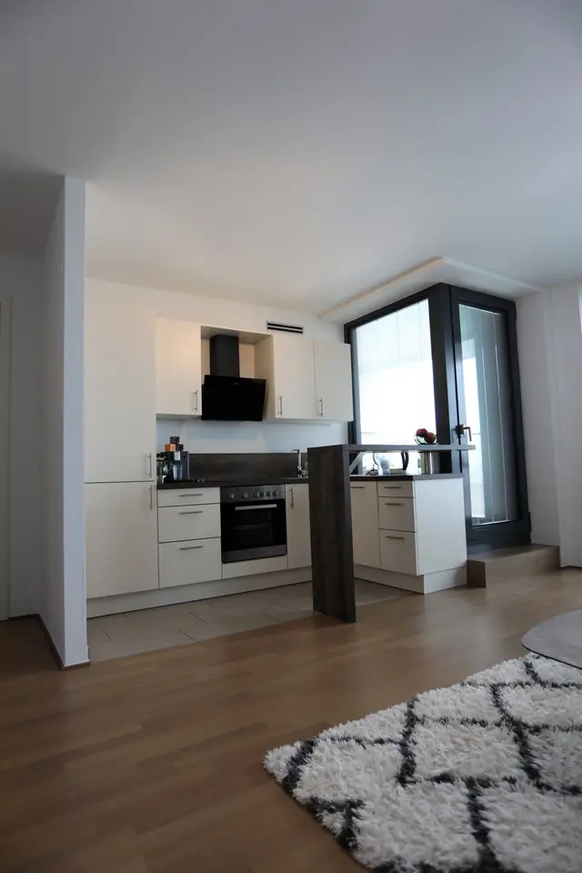 2 Zimmer Wohnung mit 70 m² in Frankfurt am Main – Bild 3