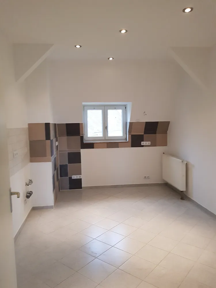 6 Zimmer Wohnung mit 140 m² in Plauen – Bild 5