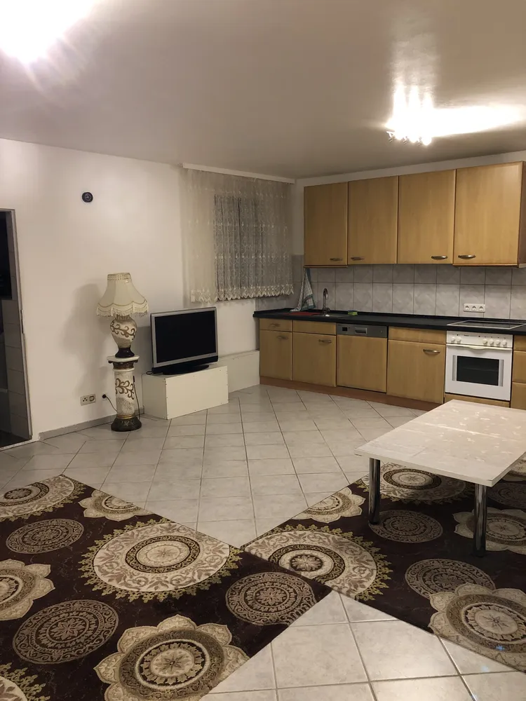 1 Zimmer Wohnung mit 35 m² in Köln – Bild 1
