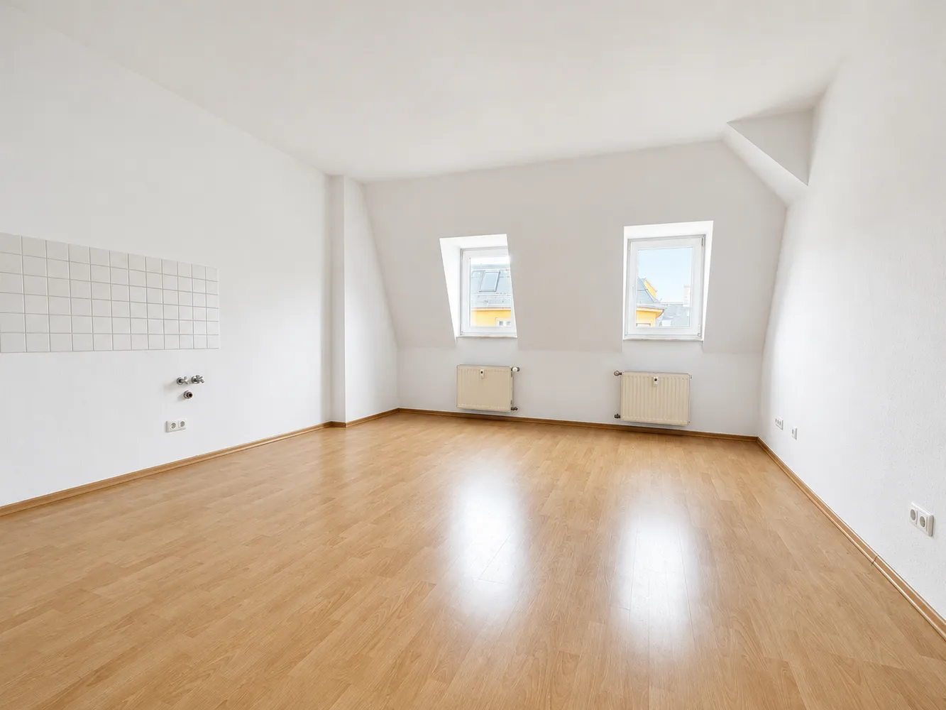 4 Zimmer Wohnung mit 110 m² in Gera – Bild 3