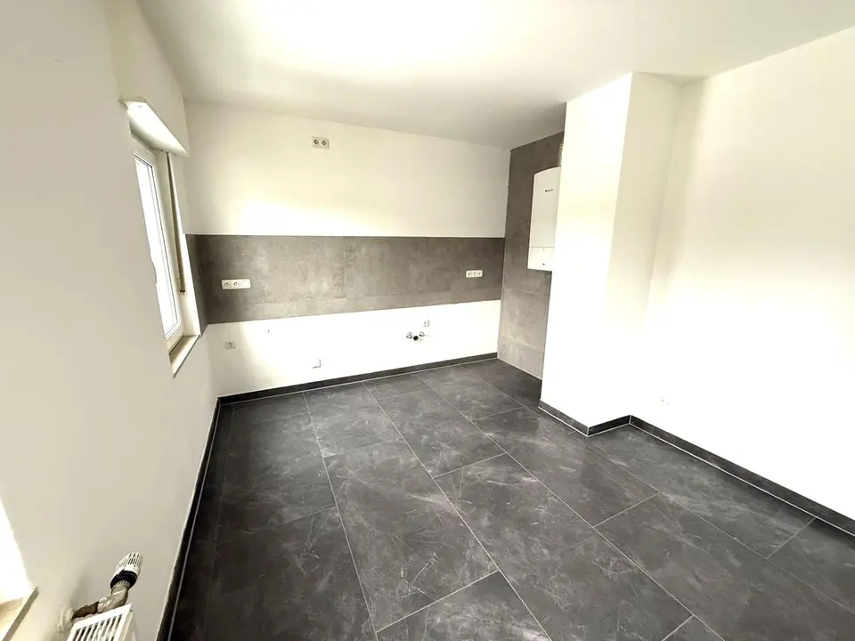 2 Zimmer Wohnung mit 75 m² in Mönchengladbach – Bild 3