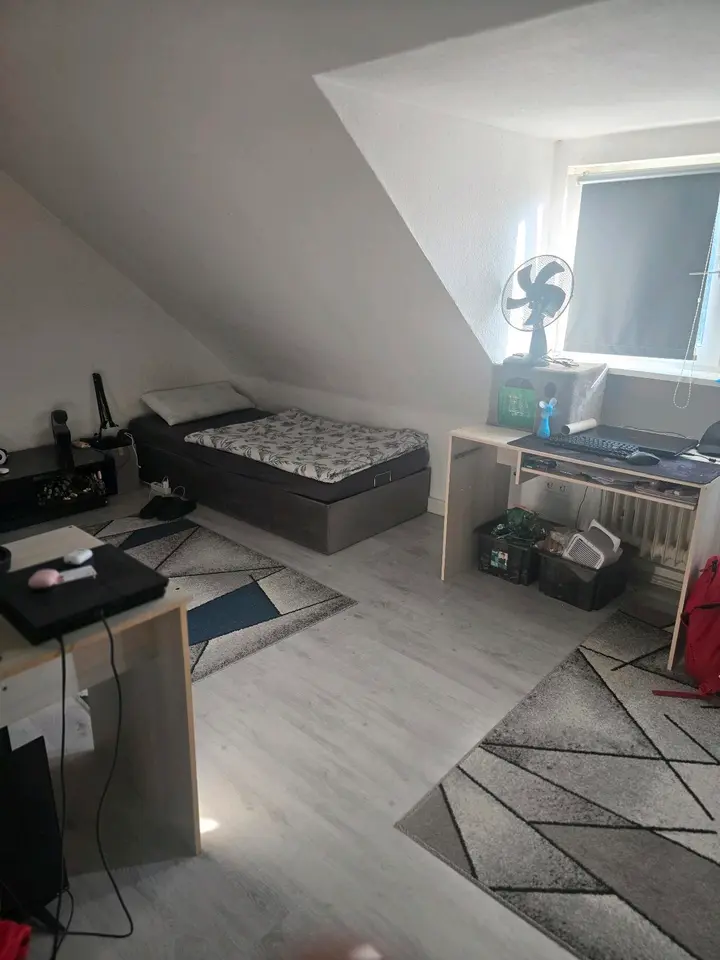 4 Zimmer Wohnung mit 73 m² in Oberhausen – Bild 2