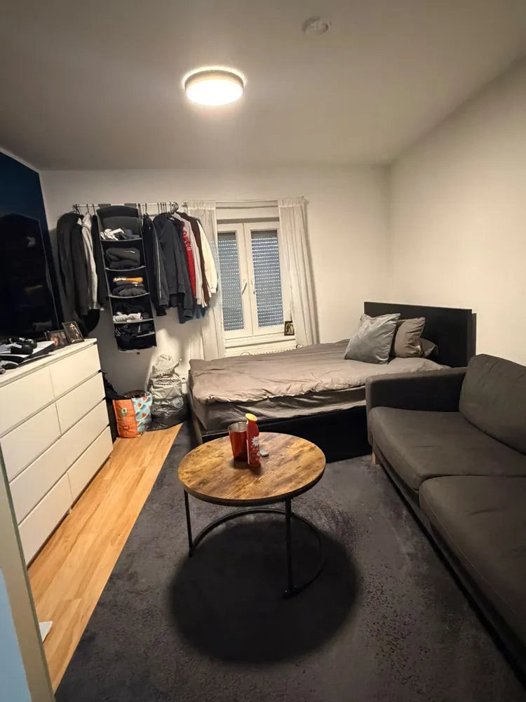 2 Zimmer Wohnung mit 33 m² in Siegburg – Bild 1