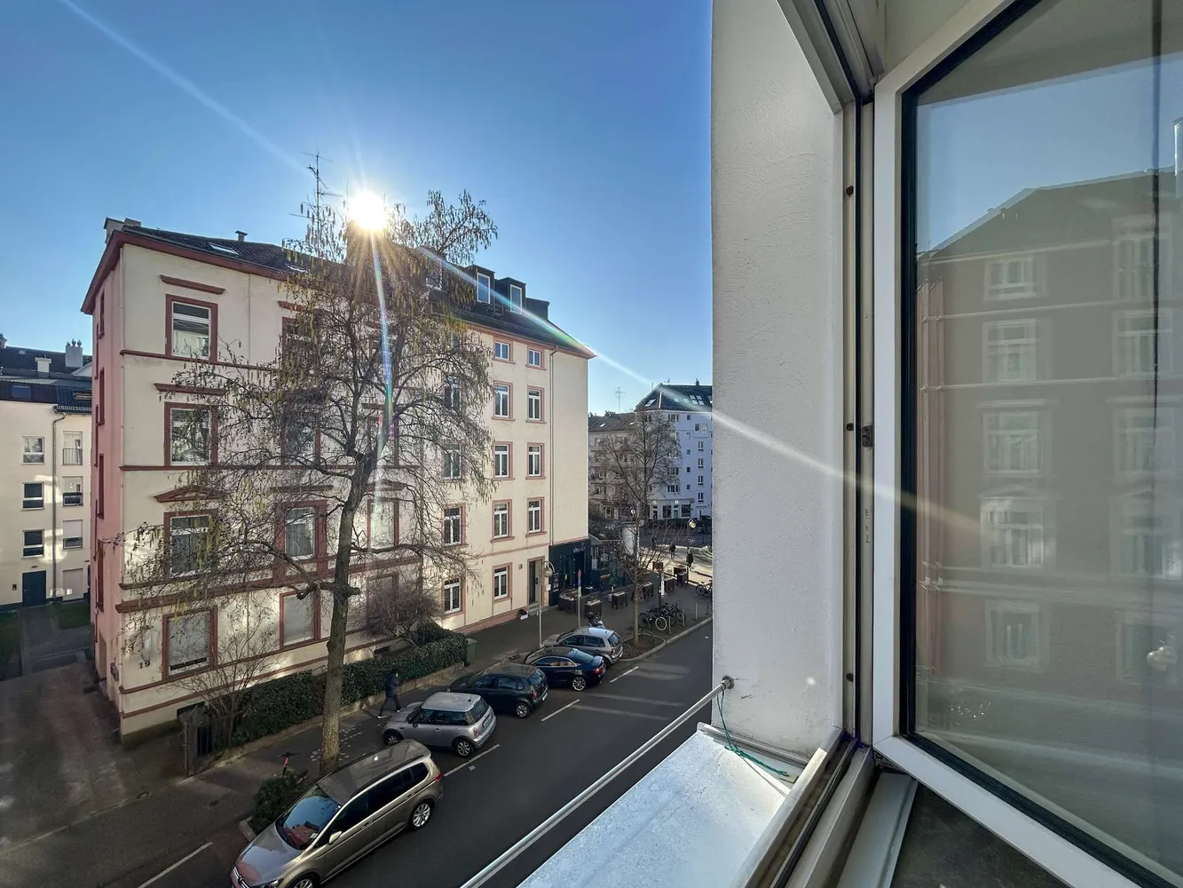 1 Zimmer Wohnung mit 23 m² in Frankfurt am Main – Bild 2