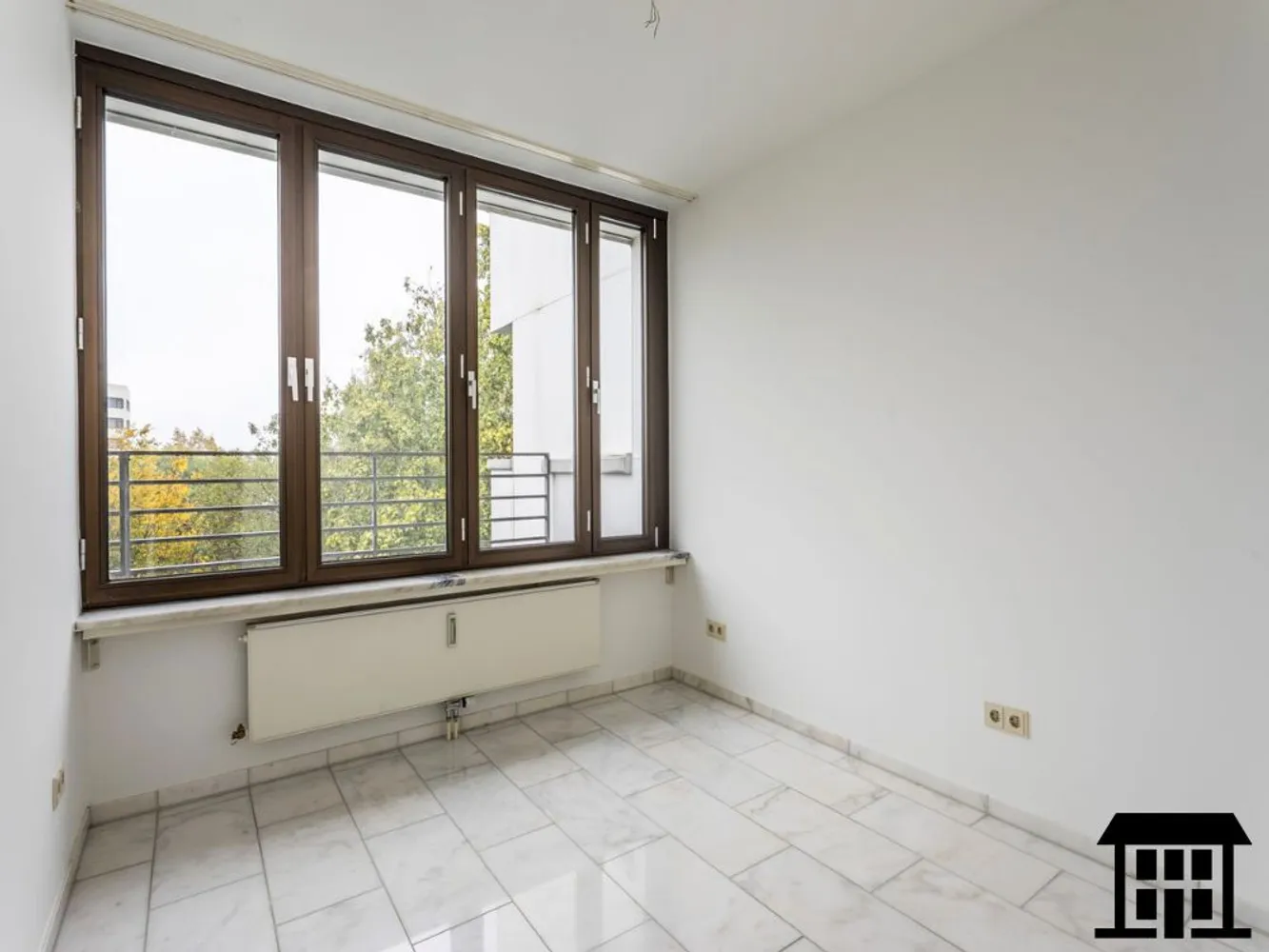 5 Zimmer Wohnung mit 205 m² in Bonn – Bild 9