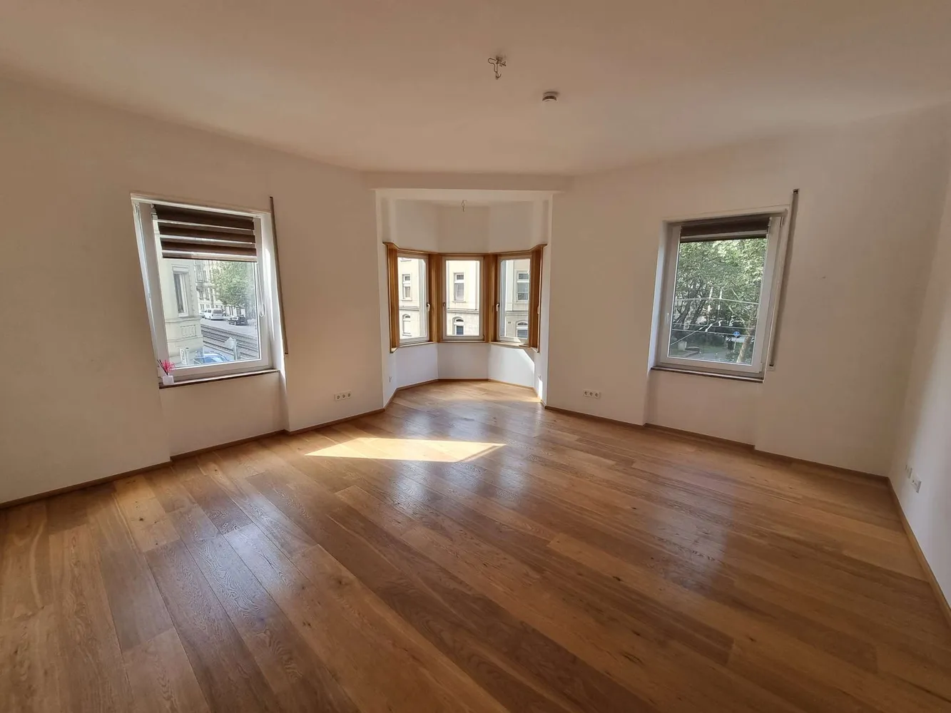 3 Zimmer Wohnung mit 93 m² in Stuttgart – Bild 1
