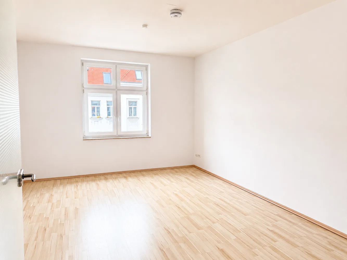 2 Zimmer Wohnung mit 54 m² in Halle (Saale) – Bild 3
