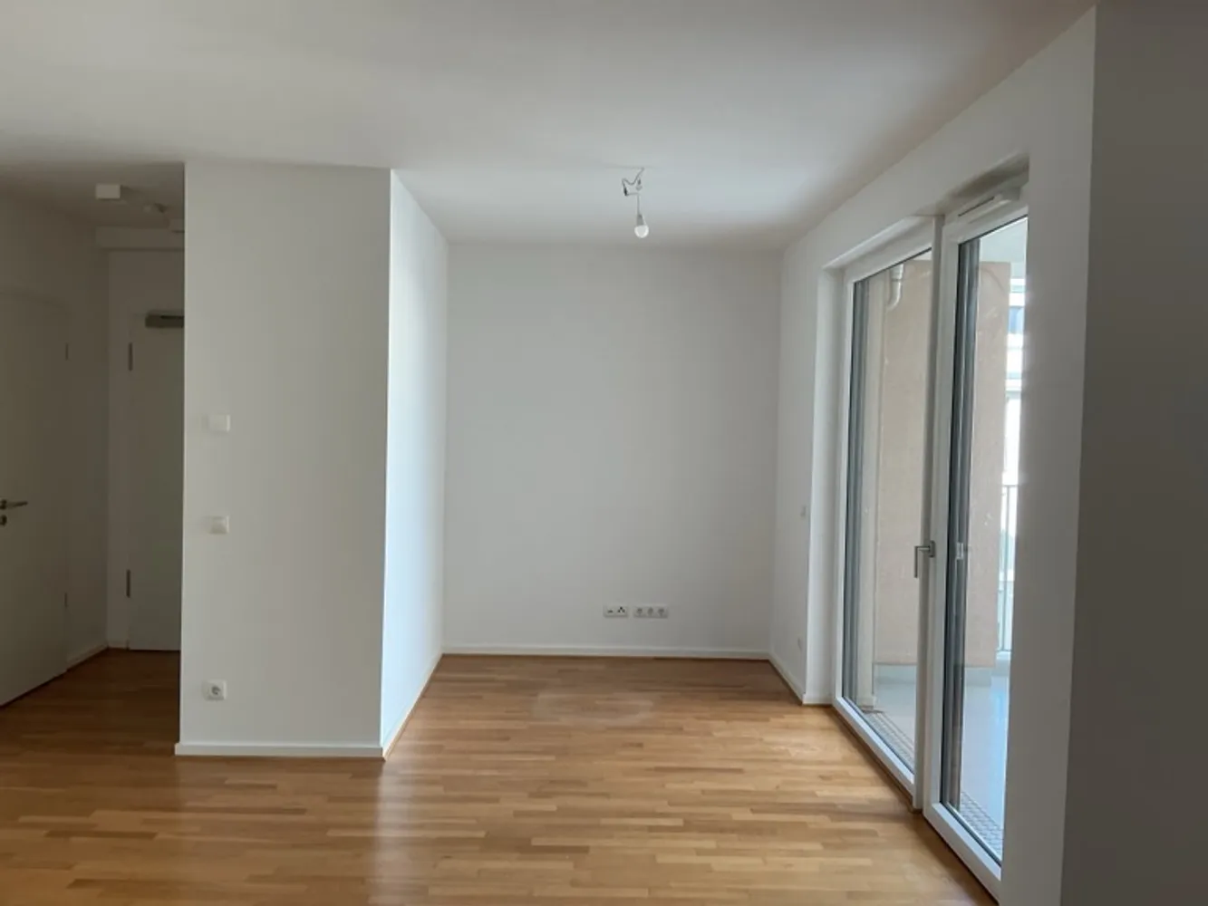2 Zimmer Wohnung mit 78 m² in Berlin – Bild 2